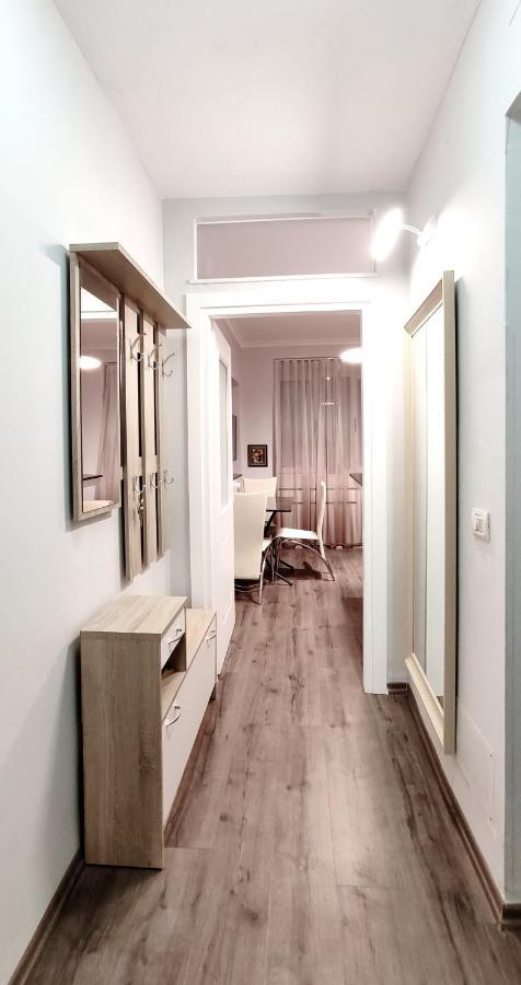 Tanners' Bridge Apartments Tirana Buitenkant foto